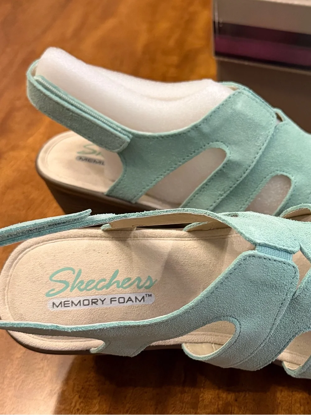 SKECHERS women’s Parallel Stylin Suede Wedge Mint Green Sandals